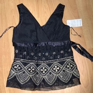 Stunning top for holiday parties by JS Collection NWT